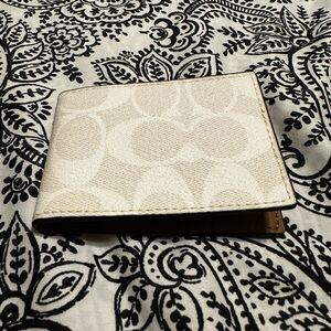 Never Used! New Wallet!